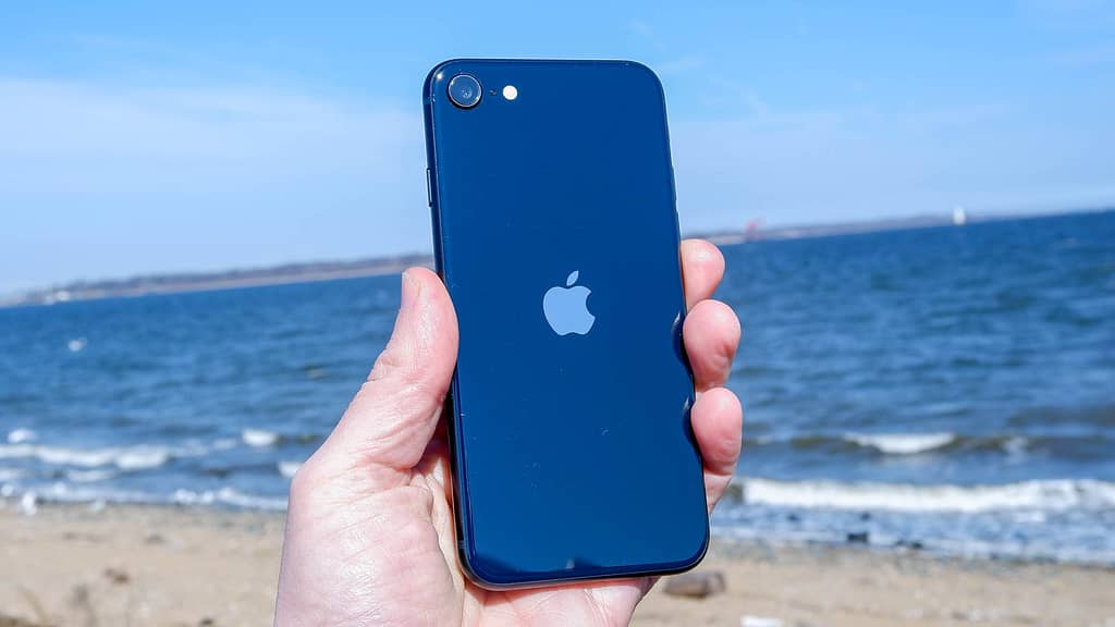 Η Apple δεν θα κυκλοφορήσει το iPhone SE τέταρτης γενιάς