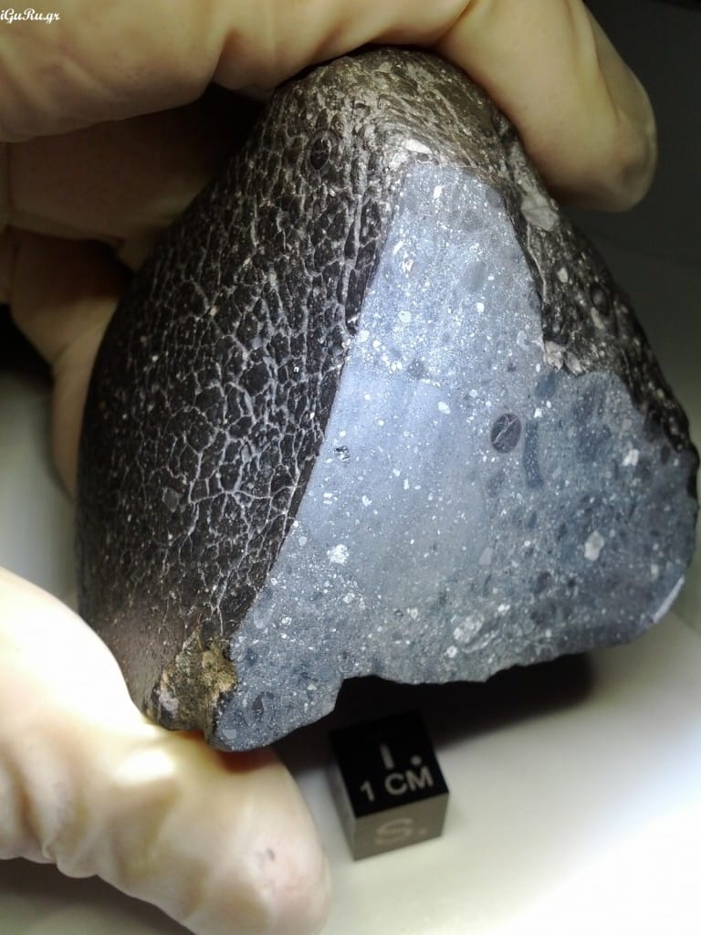 Mars-Meteorite-Full-of-Water