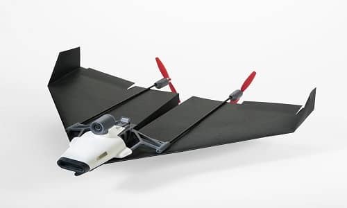 Ένα smartphone ελέγχει ένα VR αεροπλάνο από χαρτί 