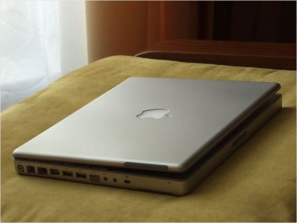 Apple-PowerBook-G4