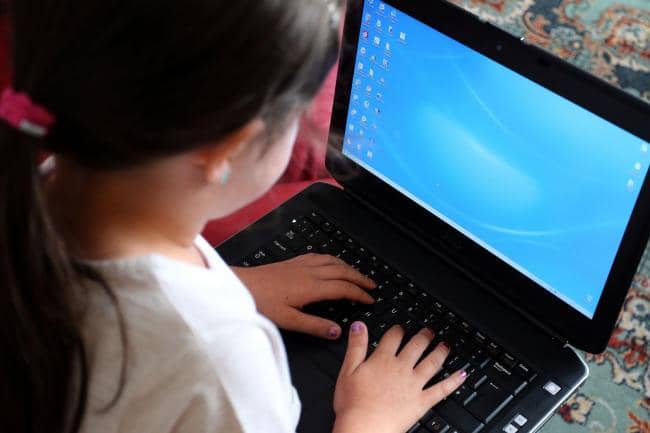 Malware μολύνει laptops που παραδίδονται σε μαθητές